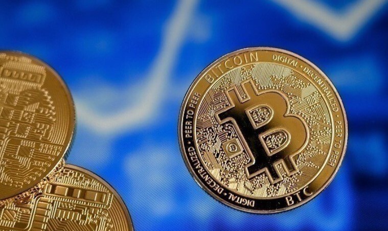 Bitcoin deri 250 mijë dollarë? Çfarë parashikojnë investitorët se do të ndodhë me kriptomonedhën gjatë 2025-ës