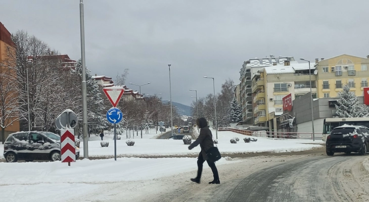 Më ftohtë në Manastir -4 gradë, më shumë borë në Kodrën e Diellit