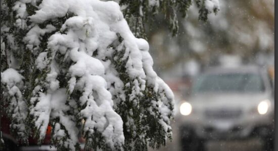 Mot me diell edhe nesër, nga pasnesër reshje shiu dhe bore