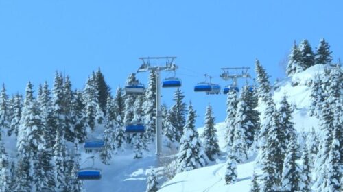 Në Kodrën e Diellit 62 centimetra borë, në Mavrovë 57, ndërsa në Krushevë 39