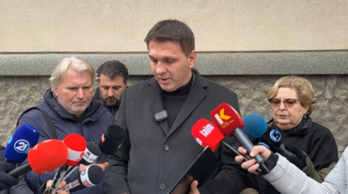 ASH reagon ndaj ironizimit të tragjedisë së 27 prillit në Karnevalin e Vevçanit, kërkon ndëshkim të veprimit