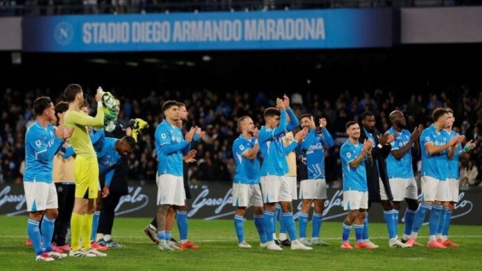 Zhegrova vështirë i arritshëm, Napoli bën ofertë për yllin e Manchester United