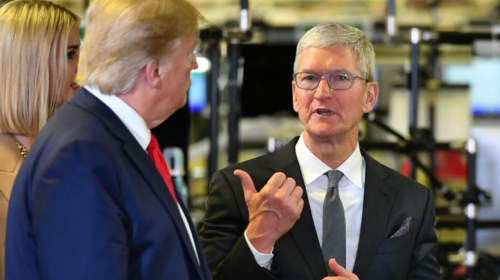 CEO i Apple dhuron 1 milion dollarë për inaugurimin e Trump