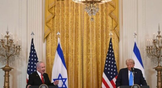 “Zhvendosja e palestinezëve, e përkohshme”, Shtëpia e Bardhë zbulon detaje mbi planin e Trump për Gazën