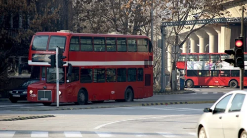 Propozim-vendimi për ndryshimin e linjave të transportit të udhëtarëve në Shkup nuk kaloi në seancën e sotme të Këshillit të Qytetit të Shkupit