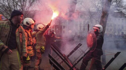 Protestë masive në Bruksel për reformat e pensioneve, policia përdori gaz lotsjellës