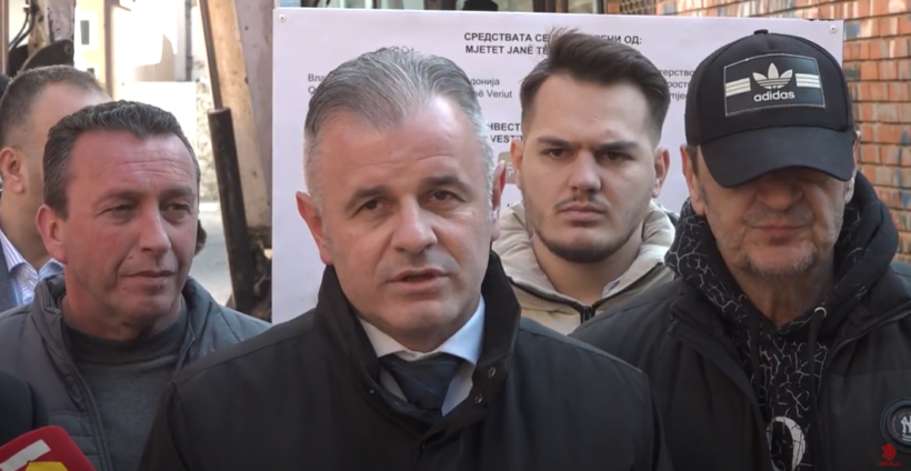  VIDEO  Çair  filluan punimet për kanalizimin e rrugës  Nexhat Agolli 