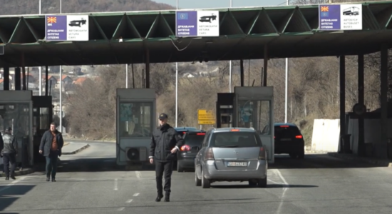 Komunikacioni zhvillohet pa probleme, nuk ka pritje të gjata në vendkalimet kufitare nga ana e RMV-së