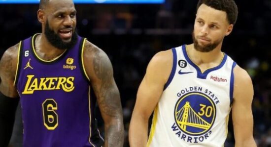 LeBron James fiton duelin me Curry, kampionët e Boston dorëzohen në shtëpi