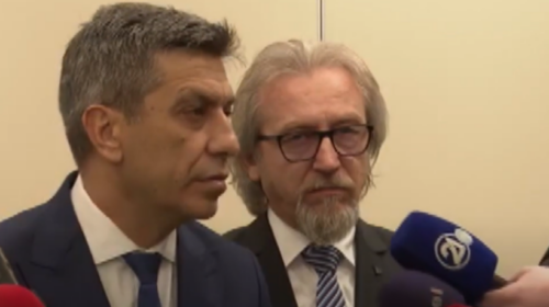 (VIDEO) Mexhiti: Në Qeveri nuk flitet për stemën dhe himnin