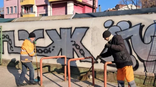 NP “Higjiena komunale” – Shkup realizon aktivitete të vazhdueshme për mirëmbajtjen e higjienës në Komunën Qendër