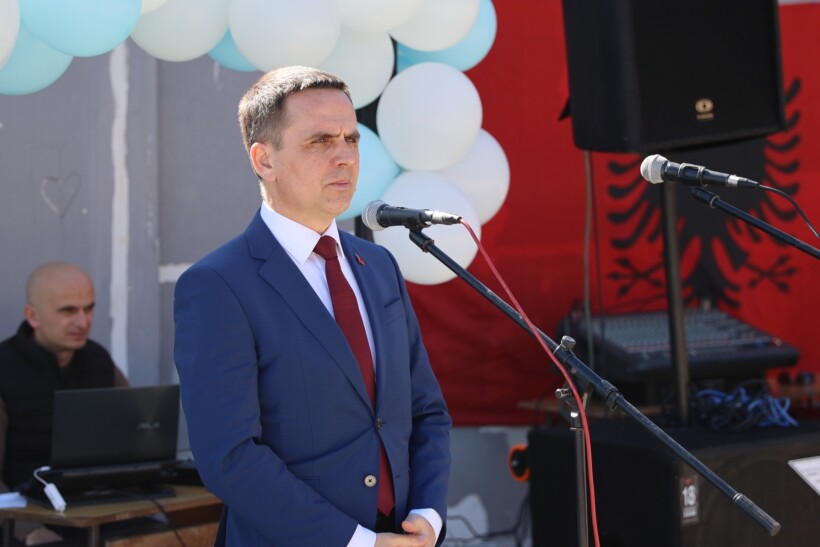 Kasami uroi 7 Marsin: Jemi të angazhuar për përmirësimin e kushteve të mësimit në të gjitha shkollat