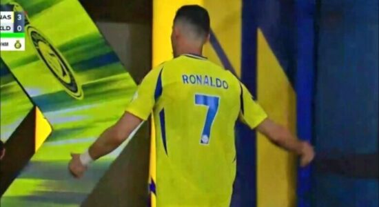 Ronaldo i pakënaqur me zëvendësimin e hershëm – u largua duke bërë gjeste i frustruar