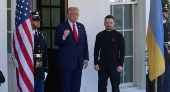 Trump thotë se do ta ftojë sërish Zelenskyn në Shtëpinë e Bardhë: Sot ose nesër do të flasim edhe me rusët për armëpushimin