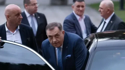 Dodik jashtë Bosnjës për shtatë ditë, në pritje të vendimit të Interpolit