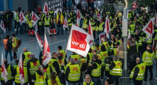 Greva në aeroportet e Gjermanisë prek mbi 500 mijë udhëtarë