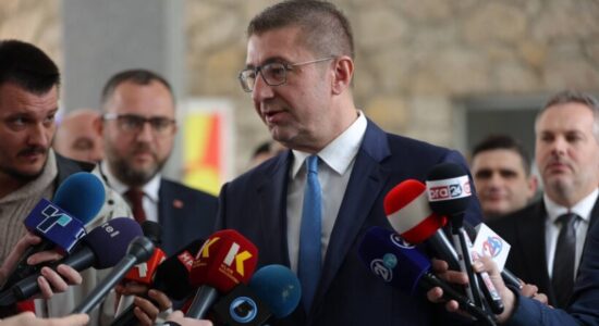 Mickoski: Mbrojtësit e fundit të krimit të ish-qeverisë janë disa nga gjykatësit dhe prokurorët e tanishëm