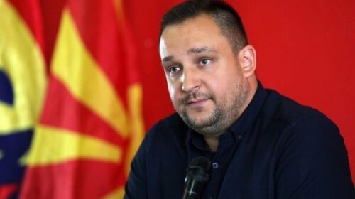 (VIDEO) Kreu i Sindikatave: Punonjësit luftojnë për një kafshatë bukë