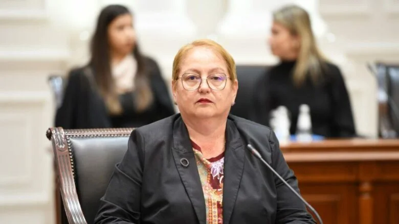 (VIDEO) Janevska: Do ta ndryshojmë ligjin që të mos na ikin studentët