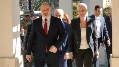 Nikollovski – Ageler: Rezultate të shkëlqyera të Drejtorisë së Doganave në çrrënjosjen e krimit dhe grumbullimin e të ardhurave më të larta në Buxhet