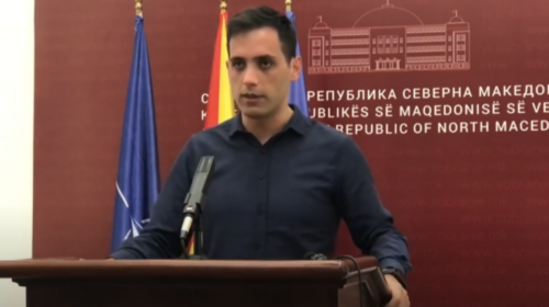 (VIDEO) Levica dorëzoi në Kuvend propozim ligj për ndryshimin e kodit penal
