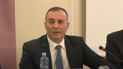 (VIDEO) Problemet në gjyqësor, Kambovski: Ministria e Financave nuk jep leje për punësime ose i jep ngadal
