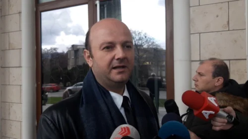 Strashevski: Për vrasjen e Vanjës dhe Pançes ekzistojnë dallime kyçe në dëshmitë dhe deklaratat e prokurorisë