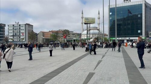 Tërmet me magnitudë 6,2 ballë godet Istanbulin