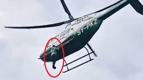 Pamje dramatike, qëndron i varur për qindra metra në helikopter pasi piloti nuk e lejoi në bord