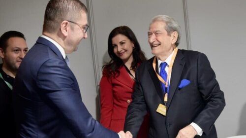 Mickoski-Berisha: Nevojitet forcimi i vlerave evropiane dhe stabilitetit në rajon
