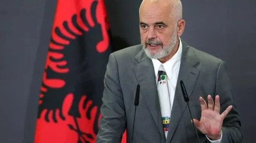 Rama flet për hekurudhën “Kuq e Zi” e cila lidhë Durrësin me Prishtinën