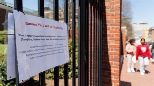 SHBA kërcënon t’i heqë Harvardit të drejtën për të pranuar studentë të huaj