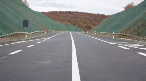 Bullgaria ka investuar tashmë 4 miliardë leva në korridorin nr.8, zvarritja e Shkupit rrezikon projektin e rëndësishëm