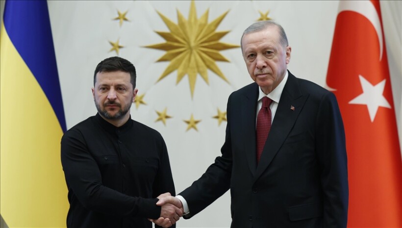 Takimi i presidentit turk Erdoğan me presidentin ukrainas Zelensky fillon në Kompleksin Presidencial në Ankara