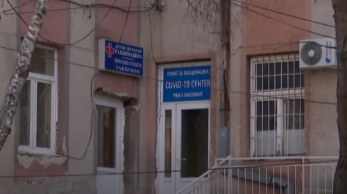 (VIDEO) Punësoi ilegalisht 127 persona, padi për ish drejtorin e shtëpisë së shëndetit