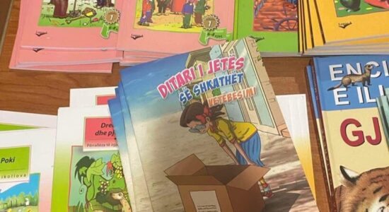 Logos-A dhuron libra për nxënësit – pasurohet biblioteka e shkollës “Zhivko Brajkovski” në Butel