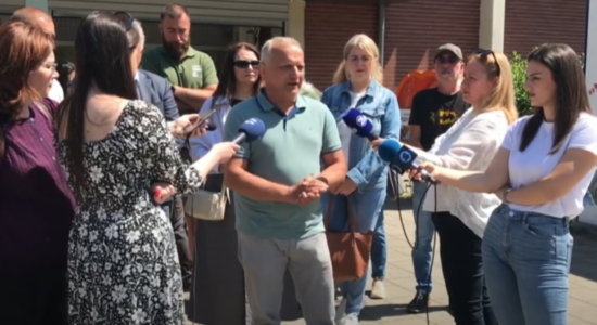 (VIDEO) Mbetën pa paga, protesojnë të punësuarit në kopshtin zoologjik