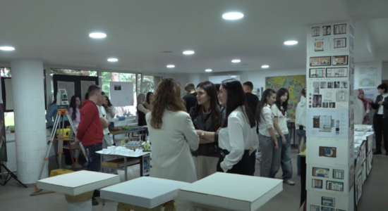 (VIDEO) Shkolla e mesme “Zdravko Cvetkovski – Guc” hap dyert për semimaturantët
