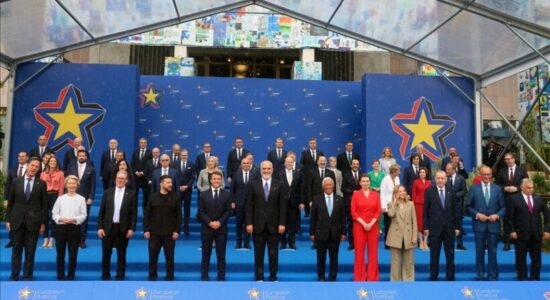(VIDEO) Samiti i liderëve – Tirana mblodhi liderët europian, Rama tërhoqi vëmendjen me pritjen që u bëri