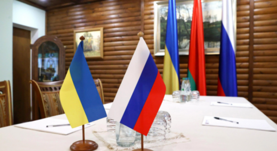 Ukraina akuzon Rusinë për minimin e bisedimeve me një kërkesë të minutës së fundit