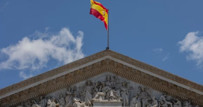 Spanja miraton projektligjin, redukton orët javore të punës