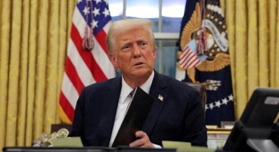 Të hënën biseda me Putin/ Trump: Nëse nuk pranohet armëpushim me Ukrainën, do vendosim sanksione