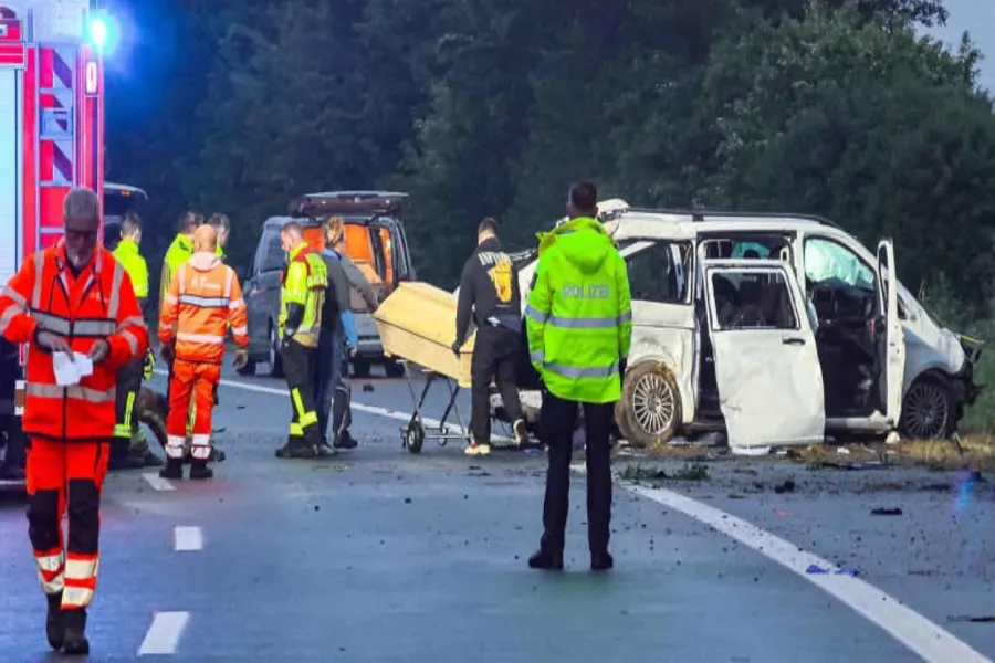 Aksident i rëndë në Gjermani, humbin jetën 3 shqiptarë, 4 të plagosur