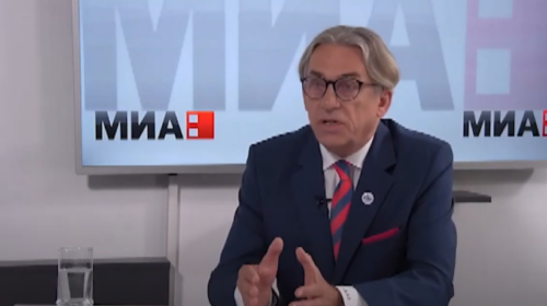 (VIDEO) Ambasadori polak: Po punojmë për afrimin e qëndrimeve të Shkupit dhe Sofjes