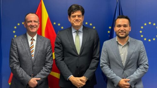 Taravari takoi ambasadorin e BE-së: U larguam nga qeveria, por jo nga rruga evropiane
