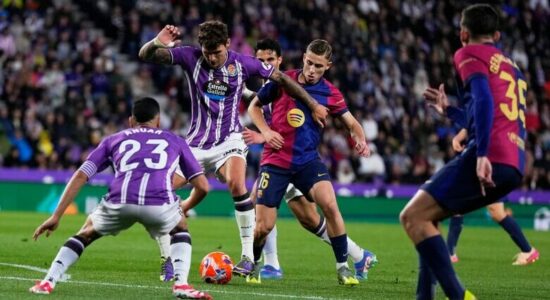 Barcelona fiton me përmbysje të rezultatit ndaj Real Valladolidit