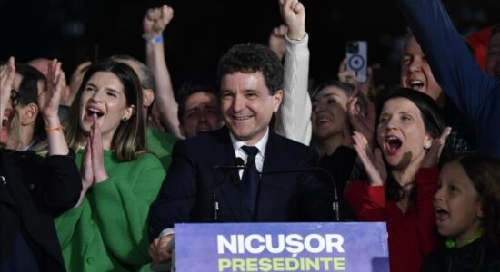 Kandidati i pavarur pro-evropian, Nicusor Dan fiton zgjedhjet presidenciale në Rumani