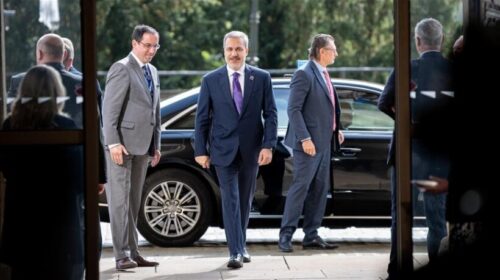 Shefi i diplomacisë turke nesër takon homologun e tij amerikan dhe atë ukrainas