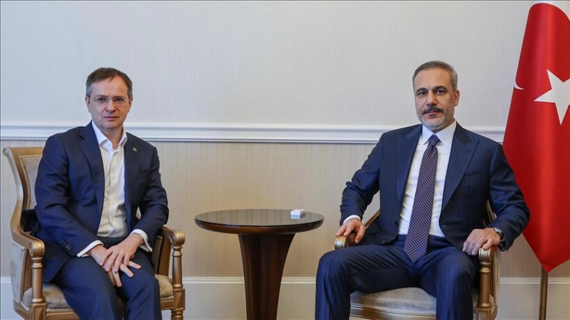 Fidan takon në Moskë kreun e delegacionit rus për bisedimet e paqes Rusi-Ukrainë