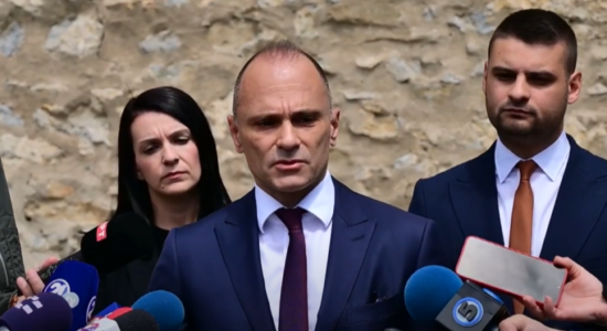 (VIDEO) Filipçe: Protesta është e garantuar, por nuk duhet të keqpërdoret